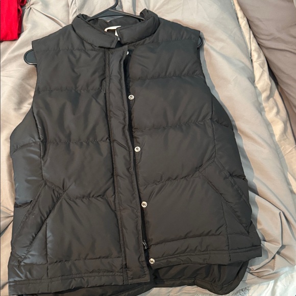 J. Crew Jackets & Blazers - Women’s Black J.Crew Puffer Vest